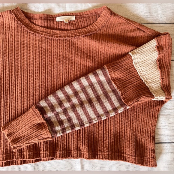 Gilded Intent Cropped Thermal Top Mixed Sleeve Striped Boho Rust Medium - Picture 5 of 10